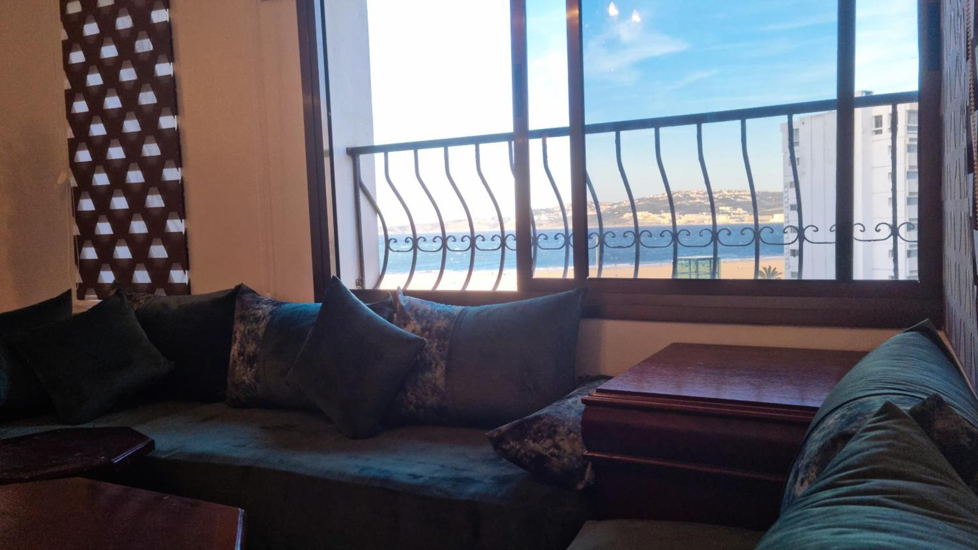 Luxury Sea And Marina View Apartment Tanger Exterior foto